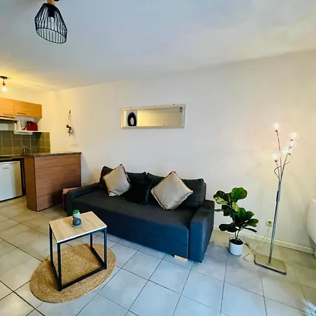 T2 Cosy, Securisee, Parking Prive Miramont-de-Guyenne