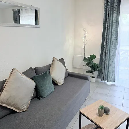 T2 Cosy, Securisee, Parking Prive *