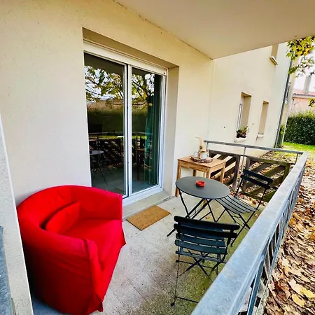 T2 Cosy, Securisee, Parking Prive * Miramont-de-Guyenne