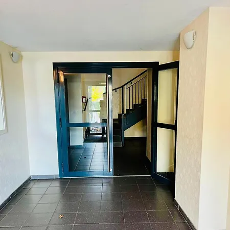 T2 Cosy, Securisee, Parking Prive * Miramont-de-Guyenne