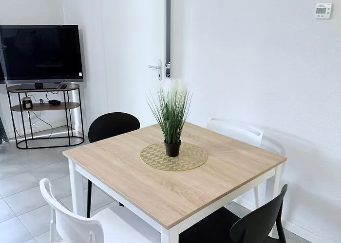 T2 Cosy, Securisee, Parking Prive Lejlighed *