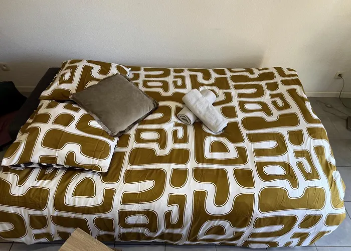 Lejlighed T2 Cosy, Securisee, Parking Prive