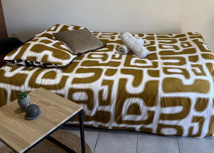 T2 Cosy, Securisee, Parking Prive Lägenhet