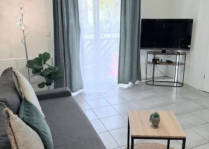 Lägenhet T2 Cosy, Securisee, Parking Prive Miramont-de-Guyenne